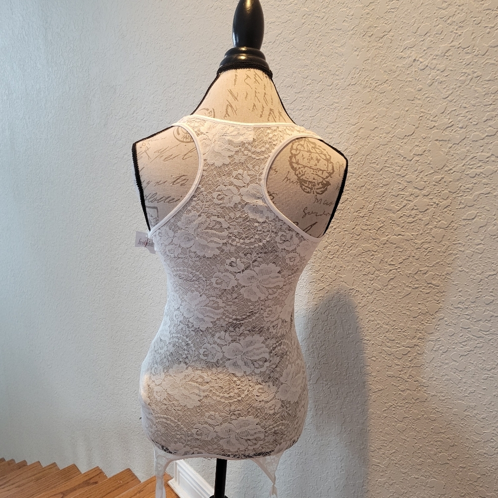 NWT White Lace Bodysuit Chemise with Garters - Picture 2 of 4